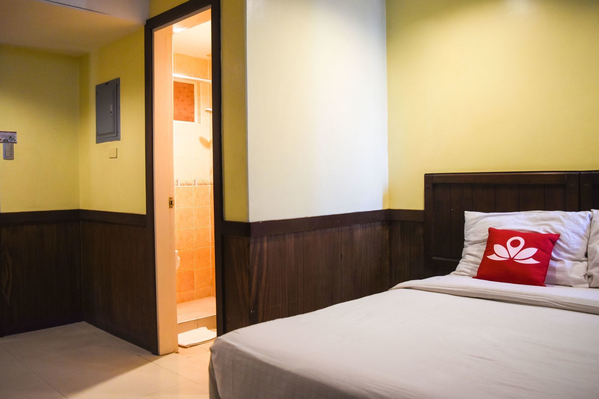 Zen Rooms Roxas Avenue Davao City Exterior foto